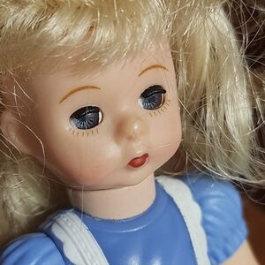 Vintage Madame Alexander Doll – Alice in Wonderland